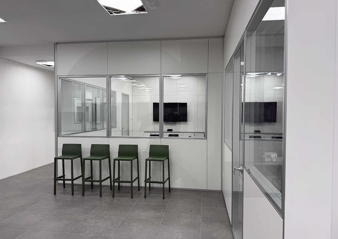 realizzazione pareti e uffici brescia arredi e pareti divisorie enrilongo zona padova venezia treviso bologna milano brescia verona vicenza mantova 14